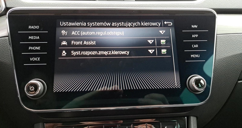 Skoda Superb cena 189590 przebieg: 10, rok produkcji 2024 z Skalbmierz małe 301